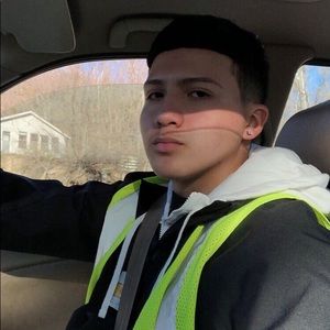 Meet your Posher, Omar